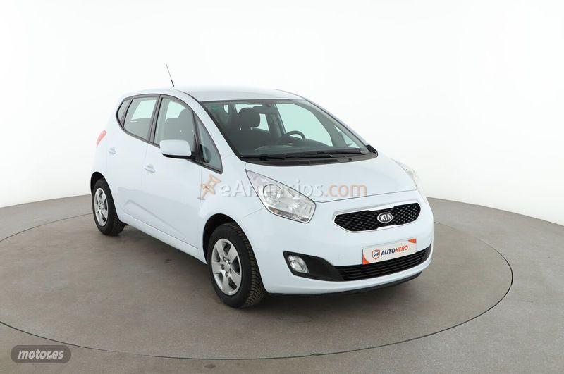Kia Venga 1.4 CVVT 90cv Basic de 2015 con 25.974 Km por 9.899 EUR. en Malaga