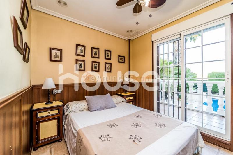 Chalet en venta de 350 m en Avenida de los Balsares (Els Bassars), 03205 ElcheElx (Alacant)