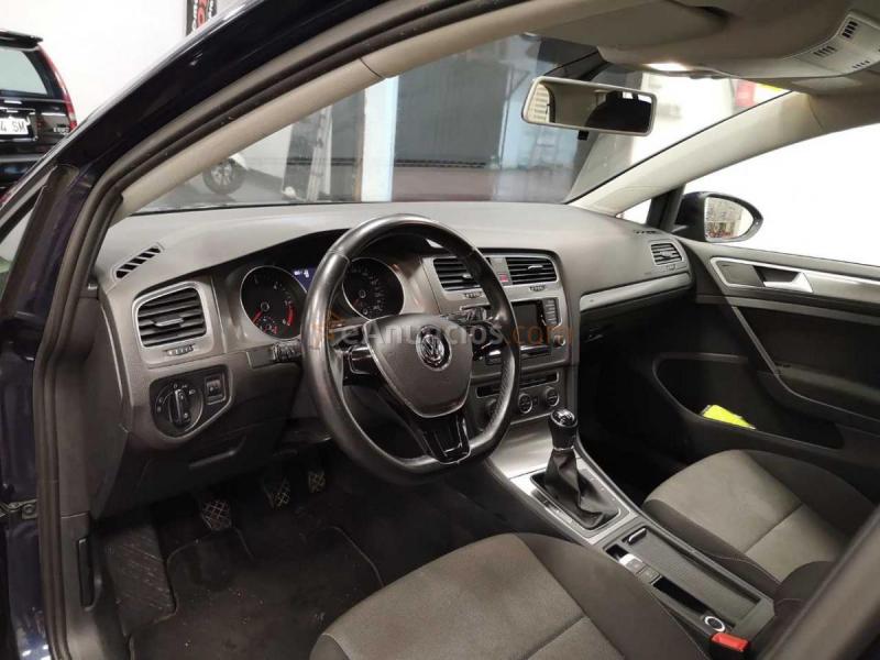 Volkswagen Golf 1.6 TDI Bluemotion