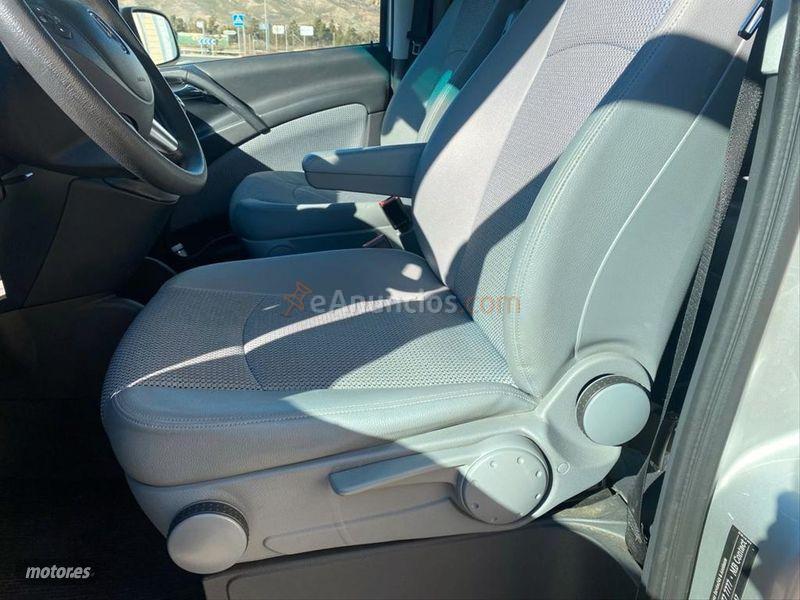 Mercedes Viano 2.2 CDI Trend Larga de 2012 con 255.000 Km por 16.490 EUR. en Alicante