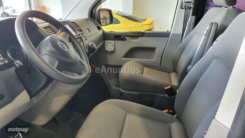 Volkswagen Transporter Kombi PRO Corto TM 2.0 TDI BMT 114CV de 2014 con 88.500 Km por 25.600 EUR. en Las Palmas