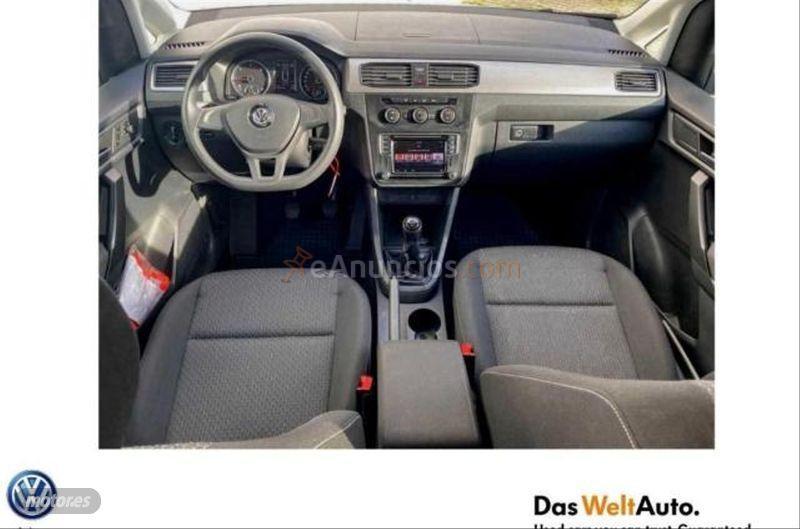 Volkswagen Caddy Beach 2.0 TDI SCR BMT 102CV de 2016 con 144.000 Km por 15.900 EUR. en Caceres