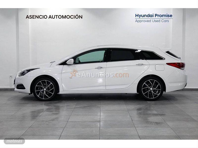 Hyundai i40 CW 1.6 CRDi 85kW 115CV Tecno de 2020 con 19.200 Km por 23.495 EUR. en Cadiz