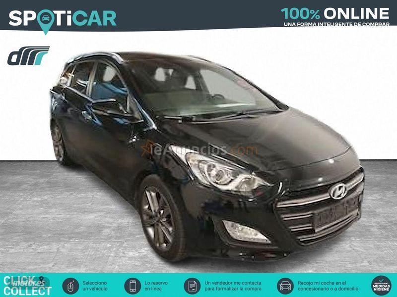 Hyundai i30 CW 1.6 CRDi 81kW 110CV BDrive Go Plus de 2017 con 150.914 Km por 12.600 EUR. en A Coruna