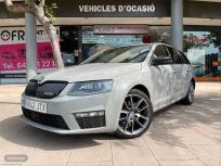 Skoda Octavia Combi 2.0 TDI CR 184cv DSG RS de 2016 con 199.999 Km por 16.590 EUR. en Barcelona