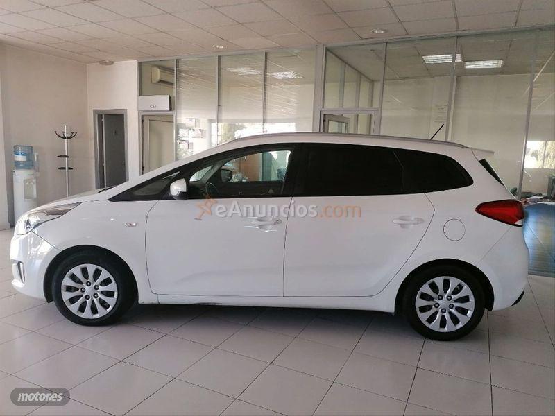 Kia Carens 1.7 CRDi VGT 115cv Drive 5pl de 2013 con 133.000 Km por 9.950 EUR. en Burgos