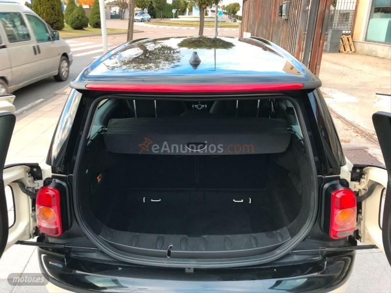 Mini Cooper Cooper Clubman de 2010 con 130.000 Km por 8.900 EUR. en Salamanca