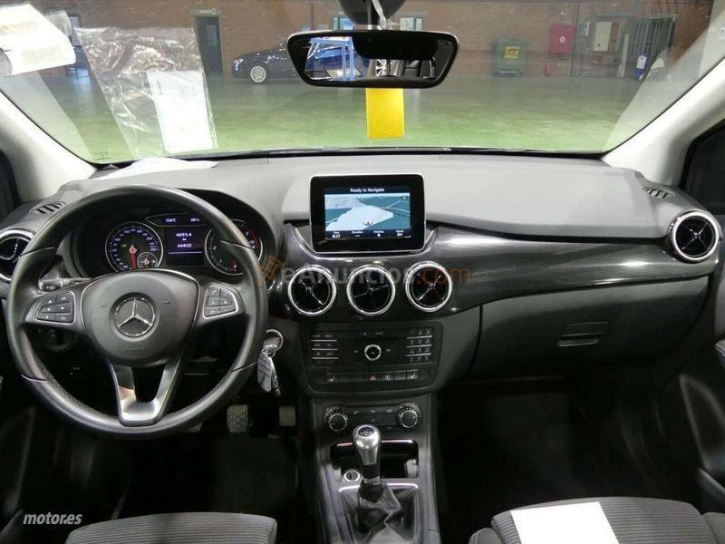 Mercedes Clase B B 180 d de 2016 con 66.832 Km por 17.790 EUR. en Madrid