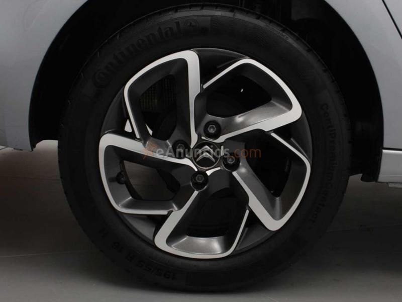 CITROEN C-ELYSEE 1.2 PURETECH SHINE 4P-