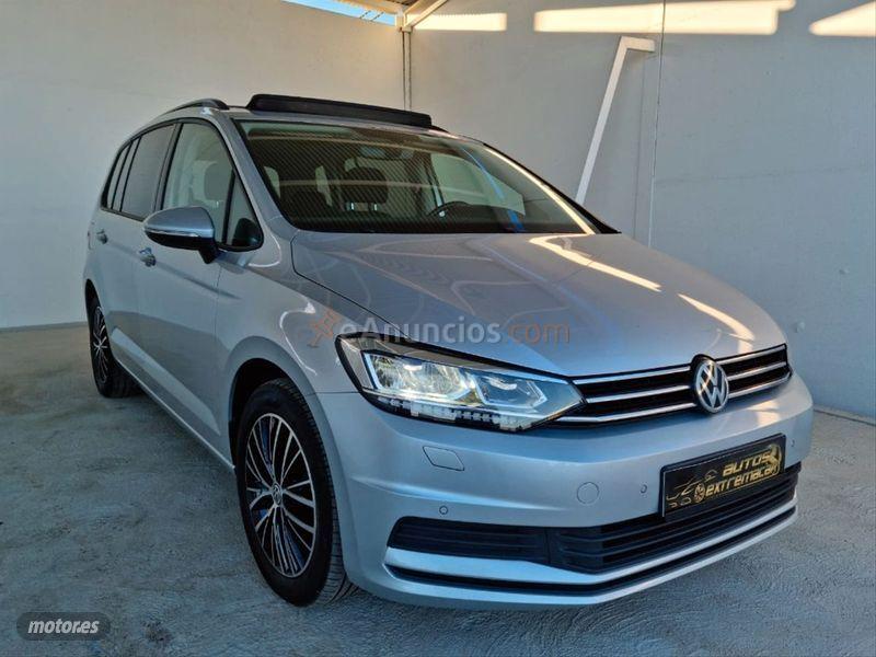 Volkswagen Touran Advance 2.0 TDI 110kW 150CV DSG de 2017 con 128.789 Km por 21.499 EUR. en Badajoz