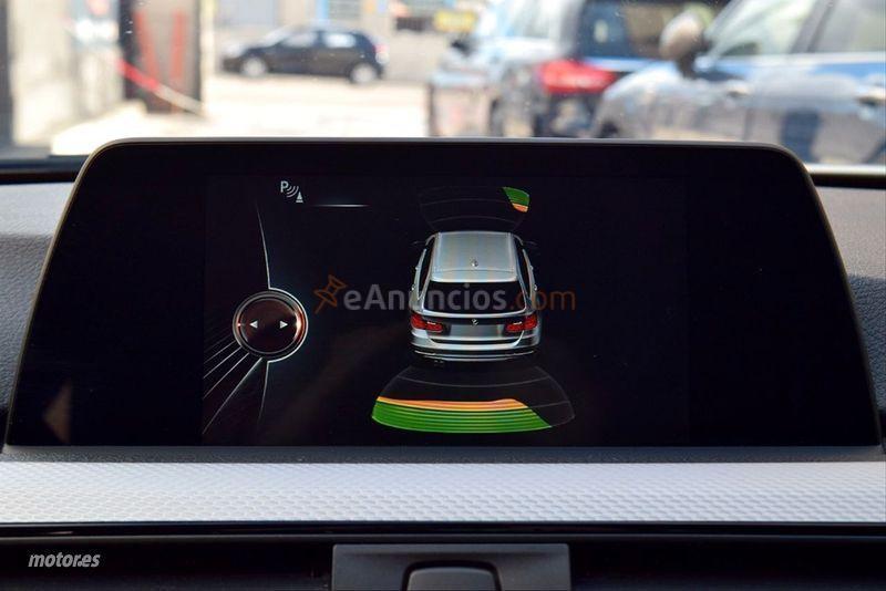 BMW Serie 3 318d Touring de 2016 con 126.600 Km por 22.900 EUR. en Madrid