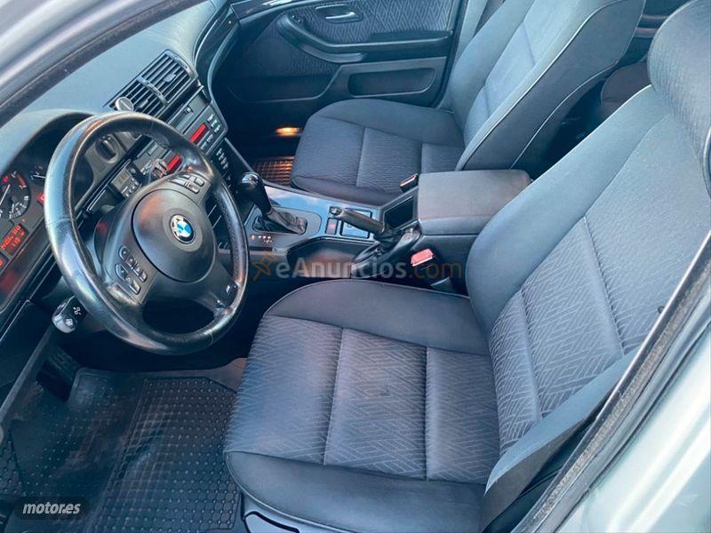 BMW Serie 5 520IA TOURING de 2003 con 241.000 Km por 3.300 EUR. en Murcia
