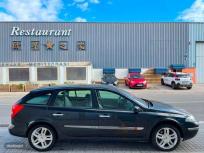 Renault Laguna GRAND TOUR INITIALE 2.2dCi de 2005 con 200.000 Km por 1.600 EUR. en Barcelona