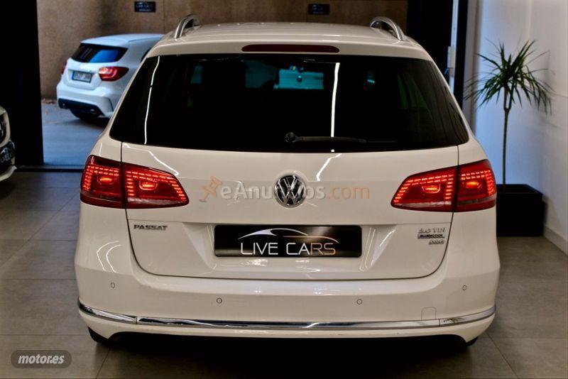 Volkswagen Passat Variant 2.0 TDI 140 DSG Highline BM Tech de 2014 con 107.000 Km por 14.999 EUR. en Madrid
