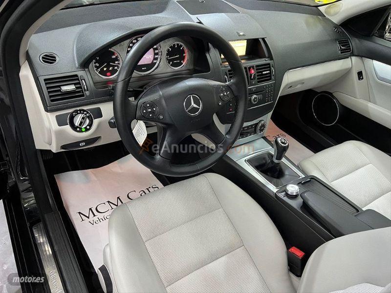 Mercedes Clase C C 220 CDI Avantgarde Estate de 2008 con 126.000 Km por 10.999 EUR. en Madrid