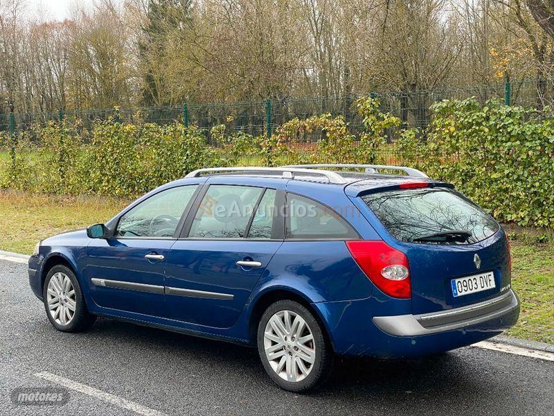 Renault Laguna G.Tour Initiale 2.0dCi 150CV E4 de 2006 con 103.000 Km por 3.990 EUR. en Vizcaya