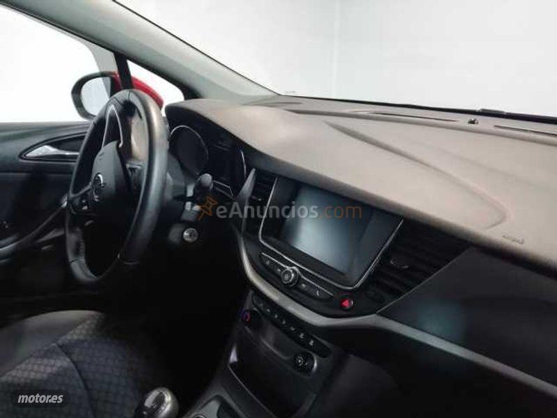 Opel Astra 1.4T SS Selective 125 de 2018 con 25.489 Km por 14.490 EUR. en Madrid