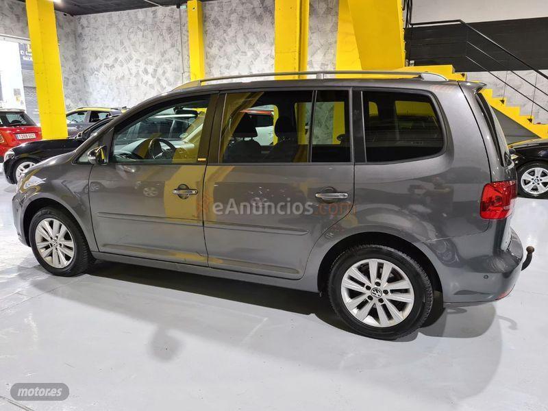 Volkswagen Touran 1.6 TDI 105cv Advance de 2012 con 135.000 Km por 14.900 EUR. en Malaga