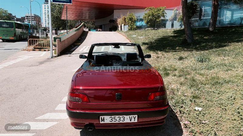 Peugeot 306 CABRIOLET 1.6 de 1997 con 141.000 Km por 5.900 EUR. en Madrid