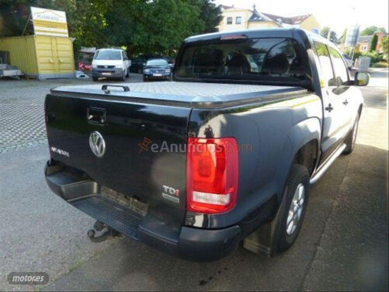 Volkswagen Amarok D Cab Basico 2.0 TDI 140cv 4M Conectable de 2013 con 150.000 Km por 19.500 EUR. en Jaen