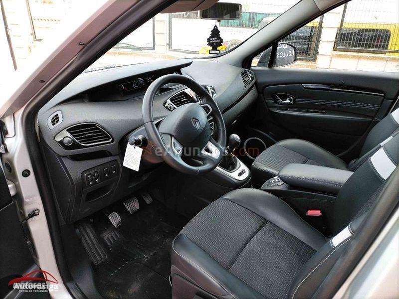 Renault Scenic Dynamique Energy dCi 130 SS eco2 de 2011 con 206.333 Km por 7.500 EUR. en Albacete