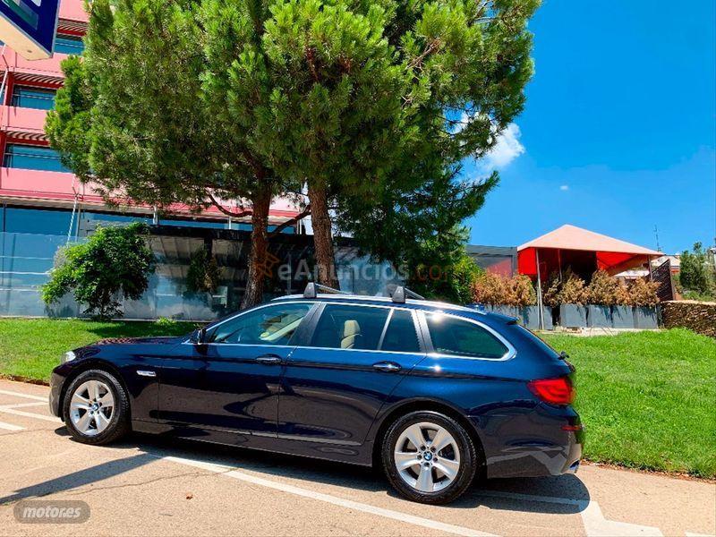 BMW Serie 5 530dA xDrive Touring de 2013 con 220.000 Km por 15.900 EUR. en Madrid