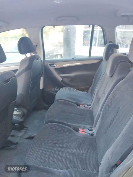 Citroen C4 Picasso 1.6 HDi Exclusive de 2007 con 364.000 Km por 2.800 EUR. en La Coruna