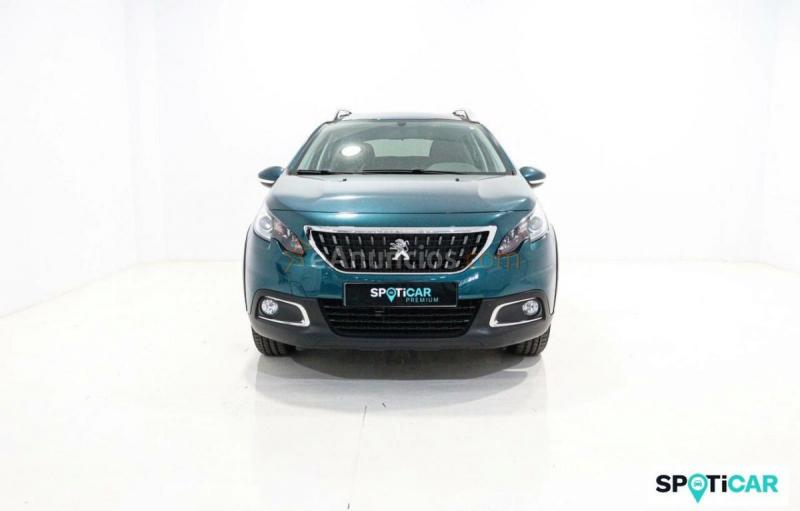 Peugeot 2008   1.2 PureTech 60KW (82CV) Signature