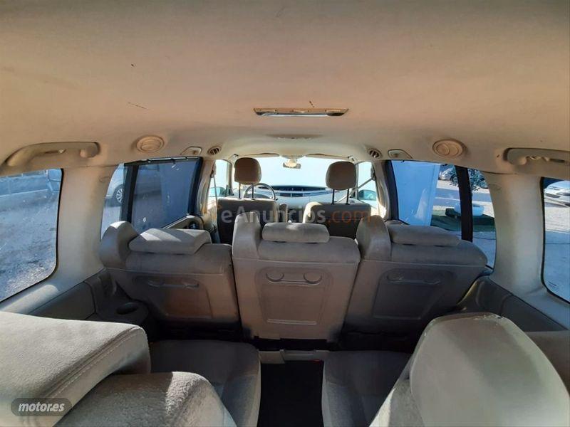 Renault Grand Espace Dynamique 2.2 dCi 16v de 2006 con 225.000 Km por 3.890 EUR. en Alicante