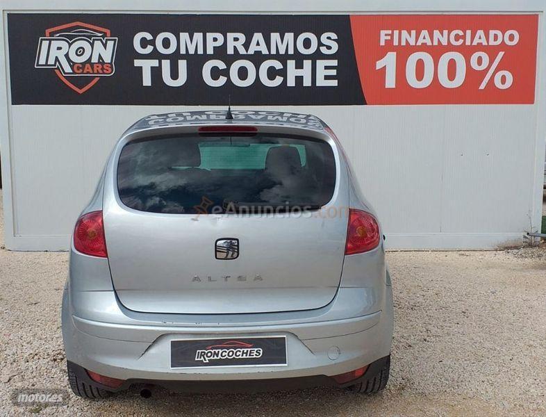 Seat Altea 1.6 102cv Reference de 2007 con 215.000 Km por 3.800 EUR. en Alicante