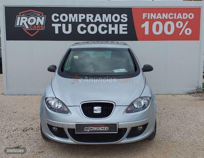 Seat Altea 1.6 102cv Reference de 2007 con 215.000 Km por 3.800 EUR. en Alicante