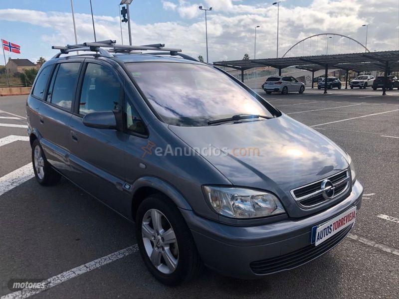 Opel Zafira 2.0 Dti 16v Blue Line de 2004 con 132.000 Km por 3.950 EUR. en Alicante