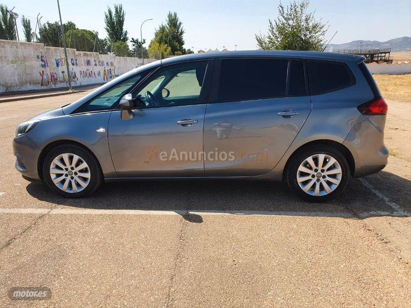 Opel Zafira 1.6 CDTi SS 120 Aniversario de 2018 con 148.000 Km por 11.900 EUR. en Badajoz