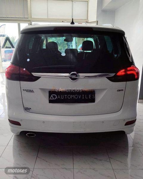 Opel Zafira 2.0 CDTi 165 CV Excellence de 2015 con 86.000 Km por 14.990 EUR. en Las Palmas
