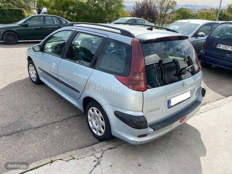 Peugeot 206 SW 1.4 HDI 70 XLine Clim de 2005 con 146.000 Km por 1.499 EUR. en Toledo