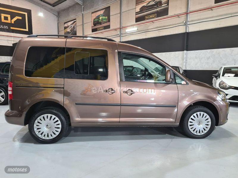 Volkswagen Caddy Comfortline 2.0 TDI 140cv 7pl de 2012 con 189.000 Km por 11.900 EUR. en Malaga