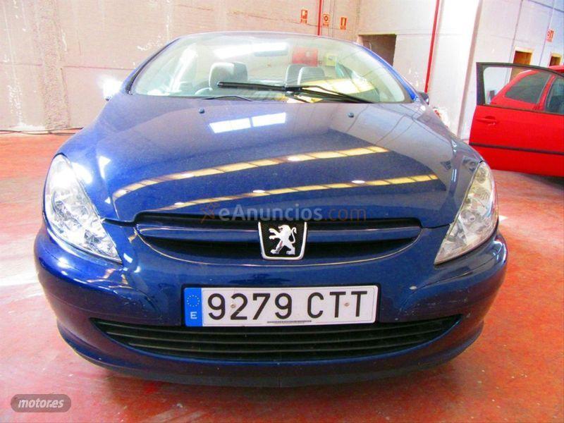 Peugeot 307 CC 2.0 16v de 2004 con 185.269 Km por 1.690 EUR. en Toledo