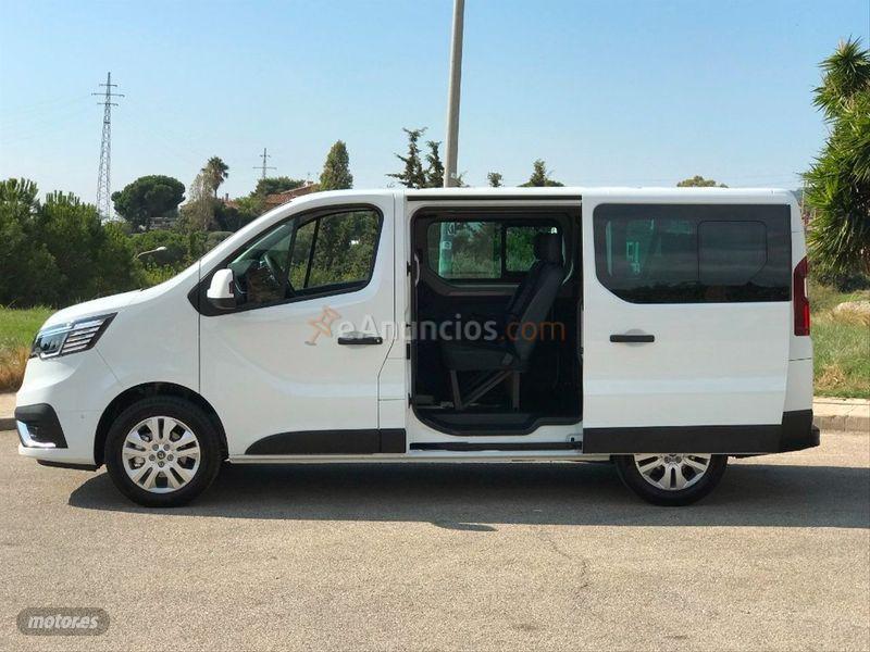 Renault Trafic Combi Passenger Ene Blue dCi 81kW110CV de 2021 con 200 Km por 31.500 EUR. en Barcelona