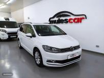Volkswagen Touran Advance 2.0 TDI 110kW150CV BMT de 2016 con 165.000 Km por 18.000 EUR. en Sevilla