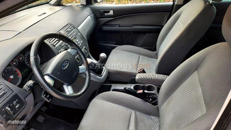 Ford Focus C-Max 1.6 Trend de 2005 con 110.000 Km por 2.999 EUR. en Barcelona
