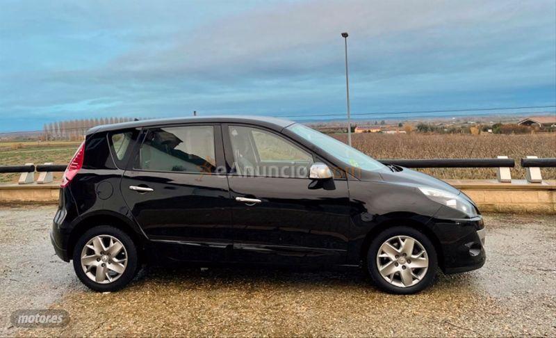 Renault Scenic Emotion dCi 95 eco2 de 2011 con 142.000 Km por 7.000 EUR. en La Rioja