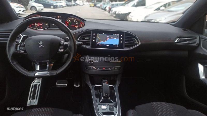 Peugeot 308 SW GT Line 1.2 PureTech 96KW 130CV Aut de 2019 con 32.000 Km por 18.500 EUR. en Malaga