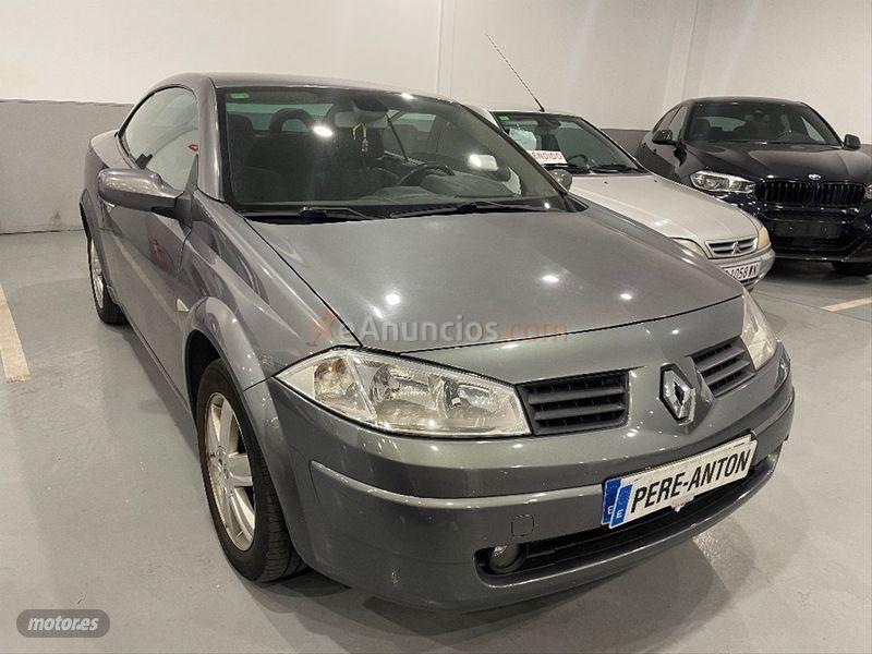 Renault Megane COUPECABR. LUXE DYNAMIQUE 1.9DCI de 2005 con 199.000 Km por 3.490 EUR. en Lleida