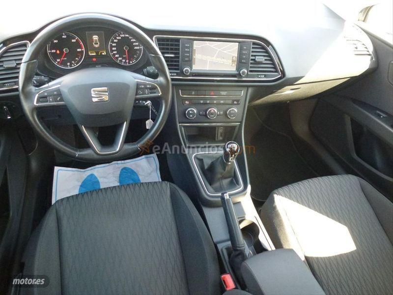 Seat Leon ST 1.6 TDI 110cv StSp Style de 2015 con 120.000 Km por 10.499 EUR. en Madrid