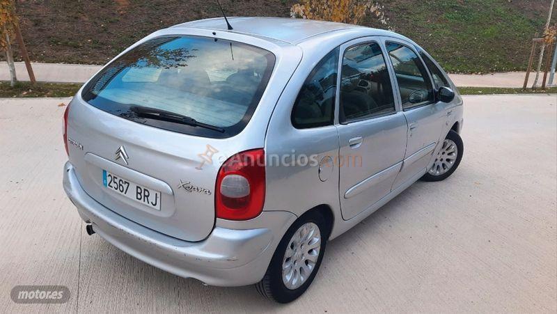 Citroen Xsara Picasso 2.0 HDI SX de 2004 con 88.000 Km por 1.999 EUR. en Barcelona