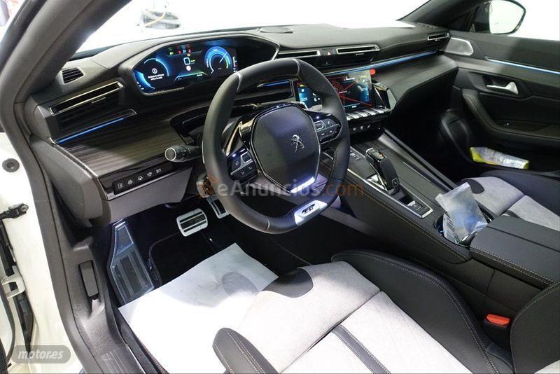 Peugeot 508 Hybrid SW GT Pack HYBRID 225 eEAT8 de 2021 con 9.500 Km por 42.500 EUR. en Salamanca