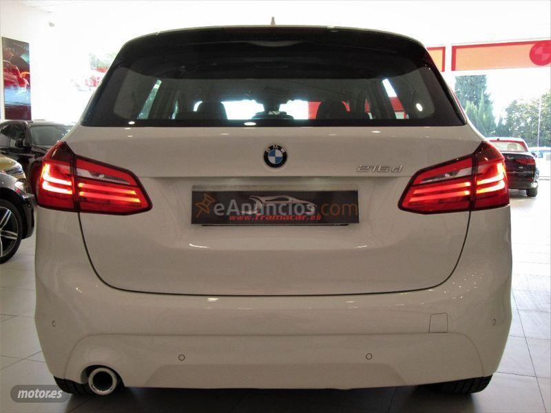 BMW Serie 2 216d Business de 2018 con 83.250 Km por 21.490 EUR. en Malaga