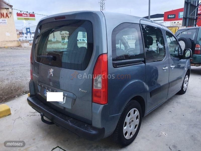 Peugeot Partner Tepee Outdoor 1.6 HDi 90cv de 2009 con 235.000 Km por 6.000 EUR. en Jaen