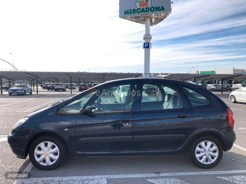 Citroen Xsara Picasso 2.0 HDI Exclusive Plus de 2003 con 364.000 Km por 1.950 EUR. en Alicante