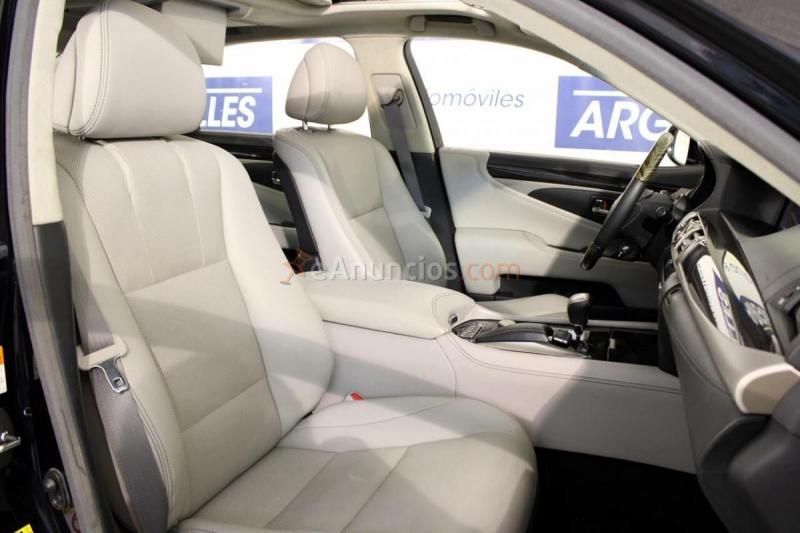 Lexus LS LS 600h Largo Luxury 445CV 